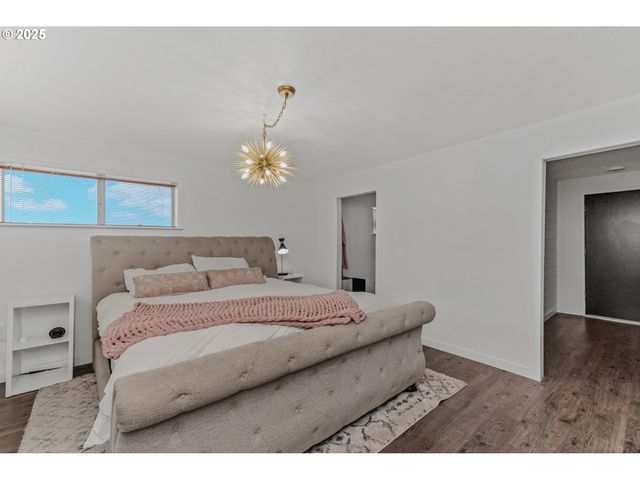 14021 Se LUCILLE St, Happy Valley, OR 97086