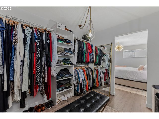 14021 Se LUCILLE St, Happy Valley, OR 97086