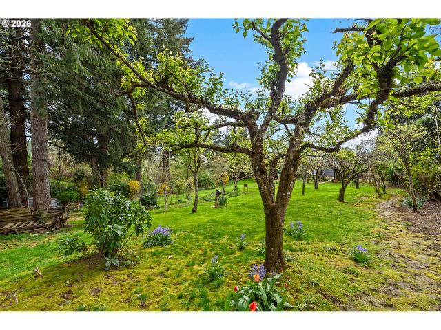 14021 Se LUCILLE St, Happy Valley, OR 97086