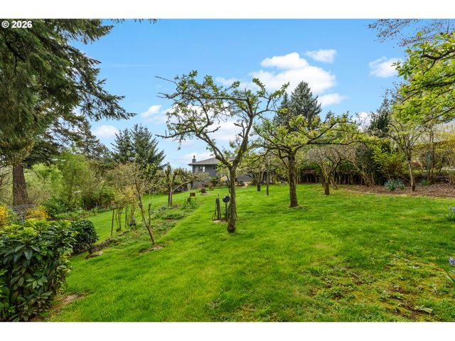 14021 Se LUCILLE St, Happy Valley, OR 97086