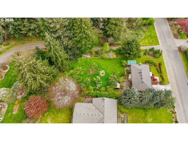 14021 Se LUCILLE St, Happy Valley, OR 97086