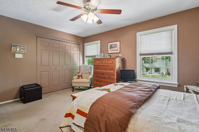 129 Woodward Ln, Bernards Twp., NJ 07920