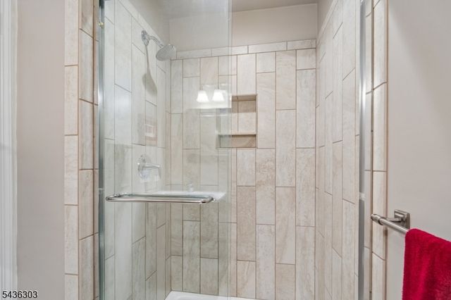 129 Woodward Ln, Bernards Twp., NJ 07920