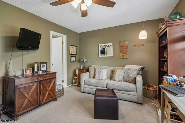 129 Woodward Ln, Bernards Twp., NJ 07920
