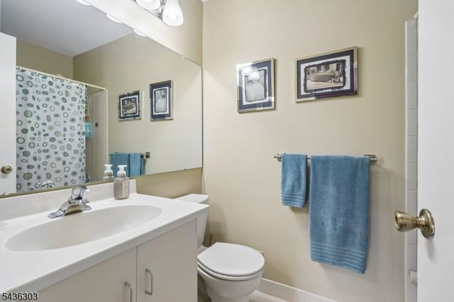 129 Woodward Ln, Bernards Twp., NJ 07920