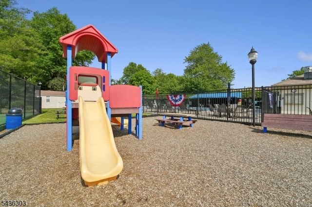 129 Woodward Ln, Bernards Twp., NJ 07920
