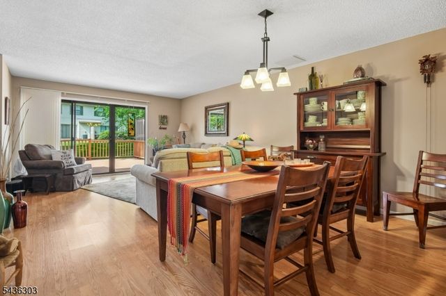 129 Woodward Ln, Bernards Twp., NJ 07920