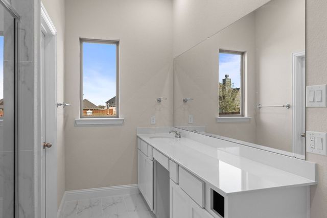 4532 Brentfield Drive, Fort Worth, TX 76036