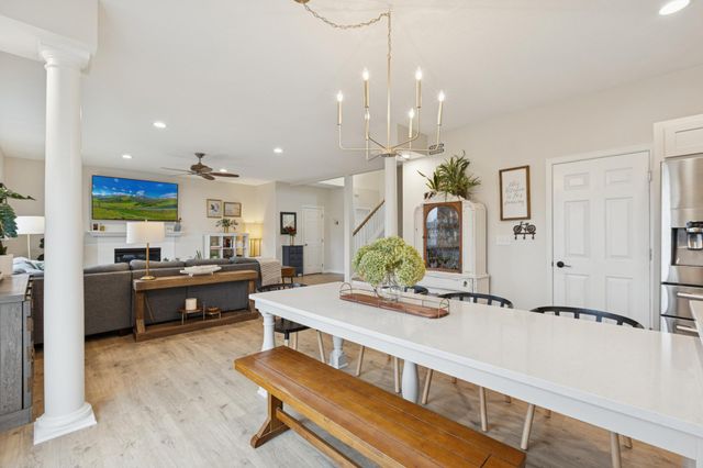 1162 Hidden Creek Boulevard, Mayer, MN 55360