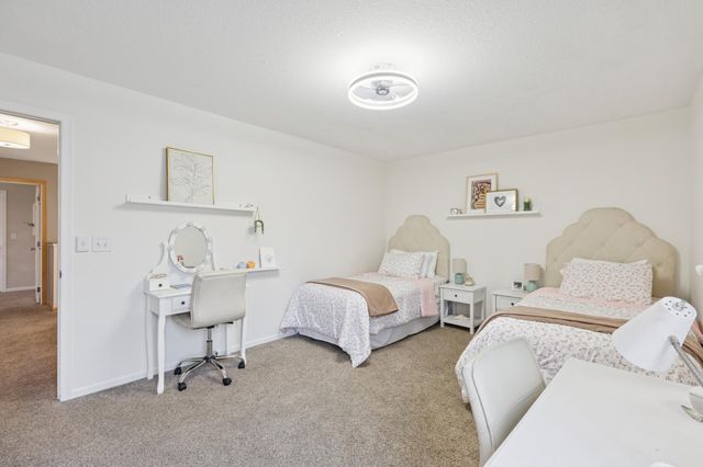 1162 Hidden Creek Boulevard, Mayer, MN 55360