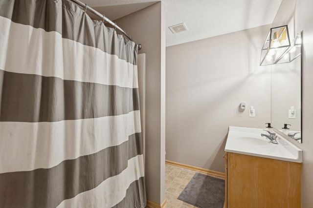 1162 Hidden Creek Boulevard, Mayer, MN 55360