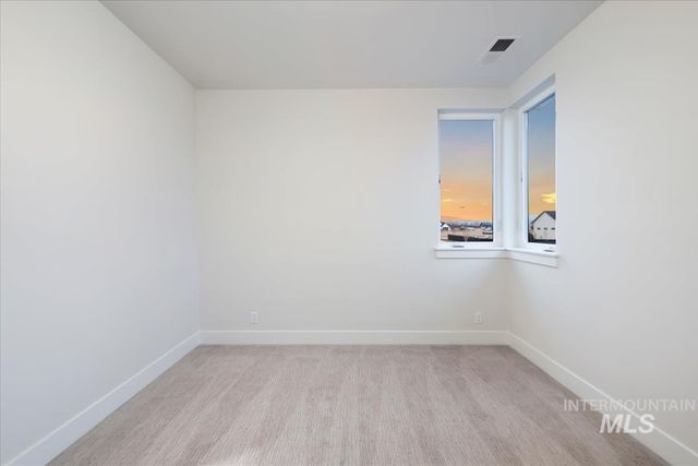 2407 N Buhrstone Ave, Eagle, ID 83616