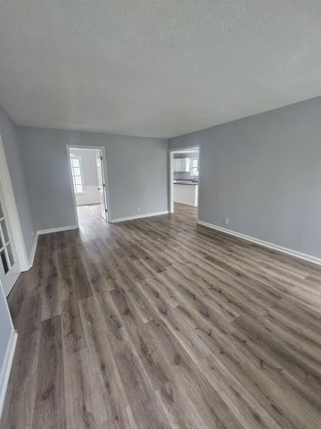 1518 Belle Oaks Dr, Murfreesboro, TN 37130