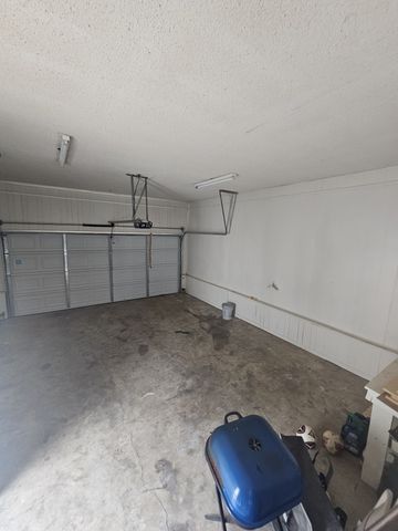 1518 Belle Oaks Dr, Murfreesboro, TN 37130