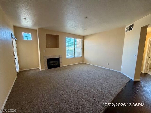 5855 Valley Drive 2115, North Las Vegas, NV 89031