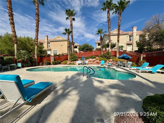 5855 Valley Drive 2115, North Las Vegas, NV 89031