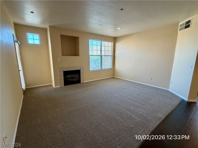 5855 Valley Drive 2115, North Las Vegas, NV 89031