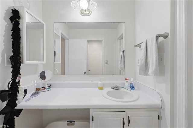 5248 Richard RD, Virginia Beach, VA 23462