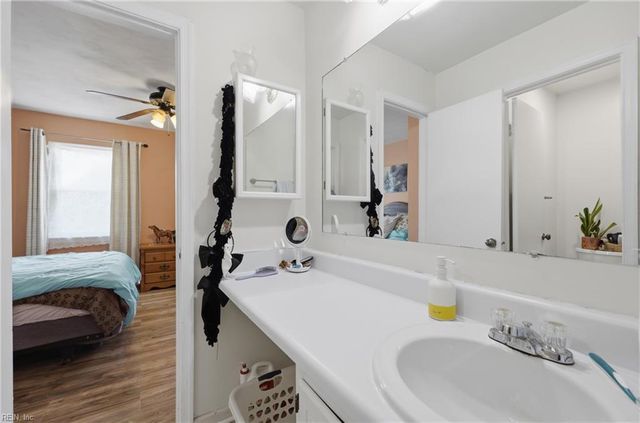 5248 Richard RD, Virginia Beach, VA 23462