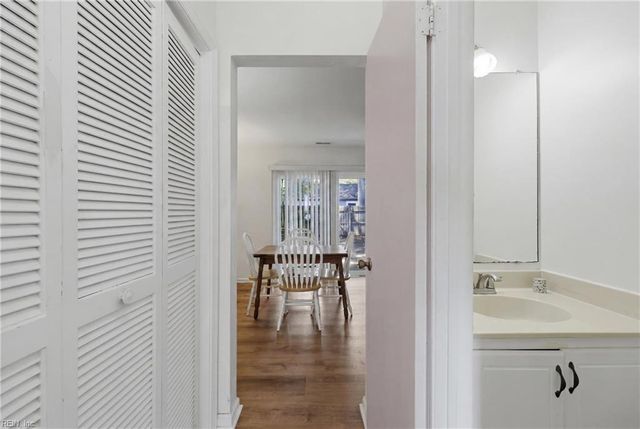 5248 Richard RD, Virginia Beach, VA 23462