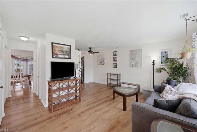 5248 Richard RD, Virginia Beach, VA 23462
