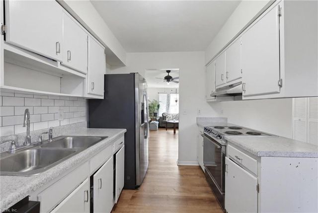5248 Richard RD, Virginia Beach, VA 23462