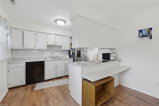 5248 Richard RD, Virginia Beach, VA 23462