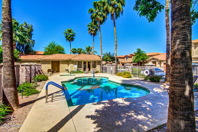 5415 E MCKELLIPS Road 33, Mesa, AZ 85215