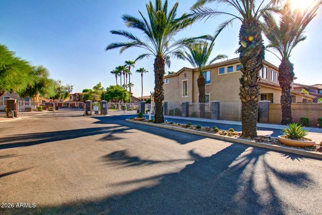 5415 E MCKELLIPS Road 33, Mesa, AZ 85215