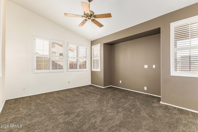 5415 E MCKELLIPS Road 33, Mesa, AZ 85215