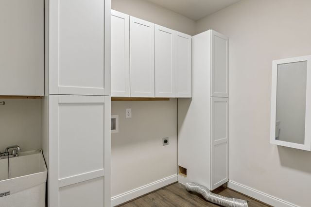 5000 Harbor Reserve Cv, Hermitage, TN 37076
