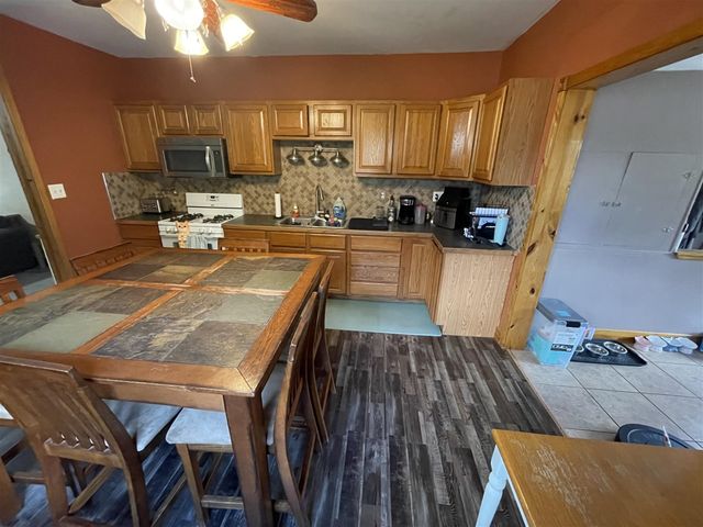 165 S Elm Street, Hesperia, MI 49421