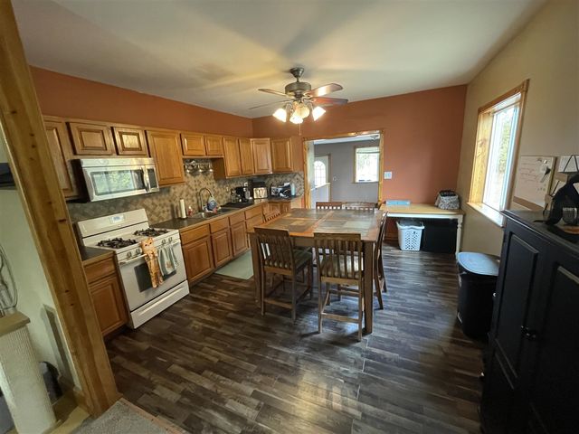 165 S Elm Street, Hesperia, MI 49421