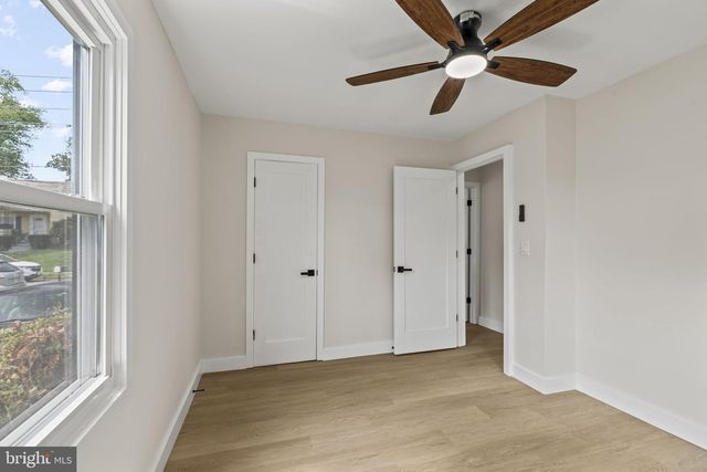 137 ARDSLEY AVE, Trenton, NJ 08638