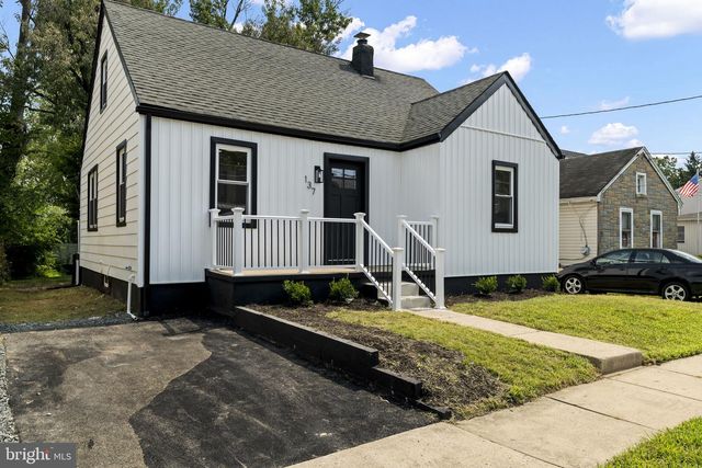 137 ARDSLEY AVE, Trenton, NJ 08638