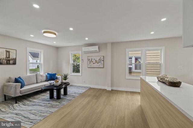 137 ARDSLEY AVE, Trenton, NJ 08638