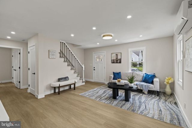 137 ARDSLEY AVE, Trenton, NJ 08638
