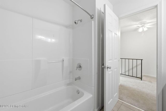 1366 Herr Ln, Louisville, KY 40222
