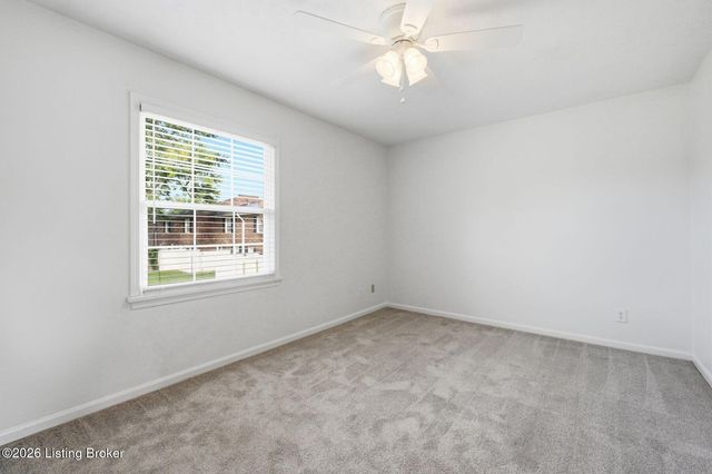 1366 Herr Ln, Louisville, KY 40222