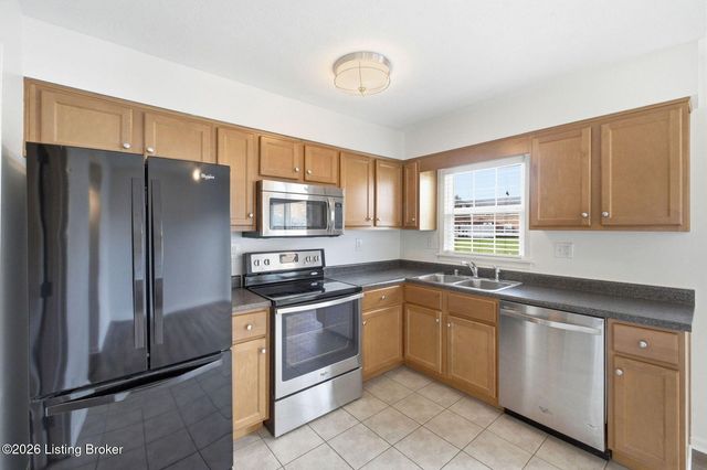 1366 Herr Ln, Louisville, KY 40222