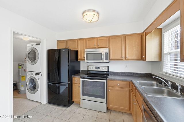 1366 Herr Ln, Louisville, KY 40222