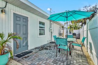 2084 GROVE STREET B, Sarasota, FL 34239