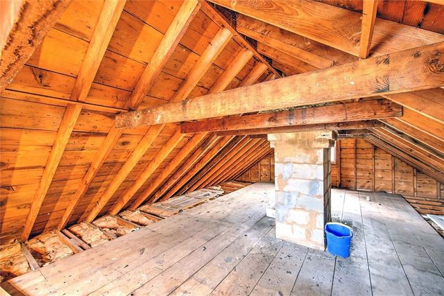 9 KNAPTON Street, Barrington, RI 02806