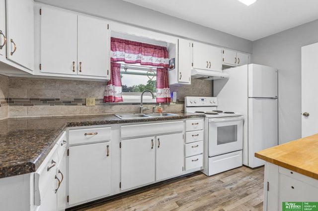 2212 Andies Street, Plattsmouth, NE 68046