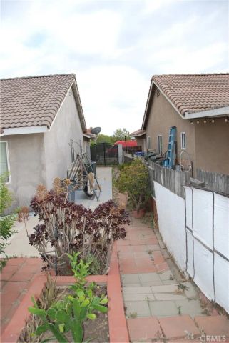 15144 Macadamia Court, Fontana, CA 92335