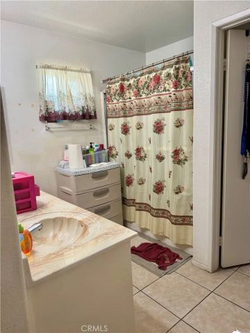 15144 Macadamia Court, Fontana, CA 92335