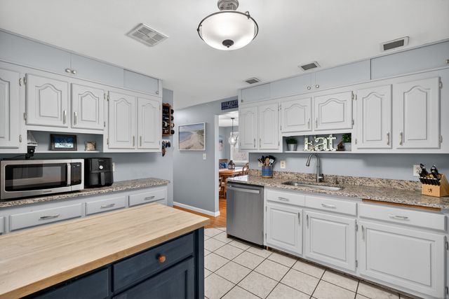 91 Highview Terrace, Middletown, CT 06457