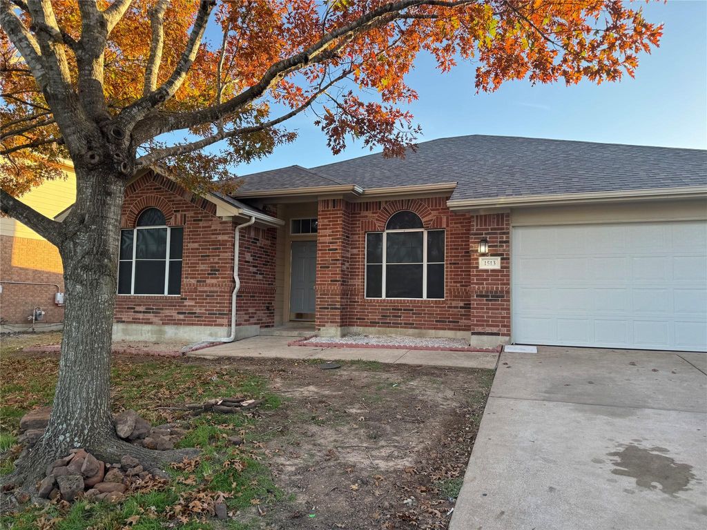 1513 Boysenberry LN, Pflugerville, TX 78660