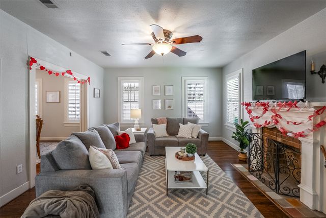 3144 Wabash Avenue, Fort Worth, TX 76109