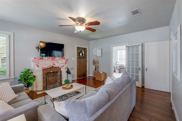 3144 Wabash Avenue, Fort Worth, TX 76109